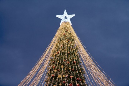 Where to Go in Dubai for Christmas Markets 2025